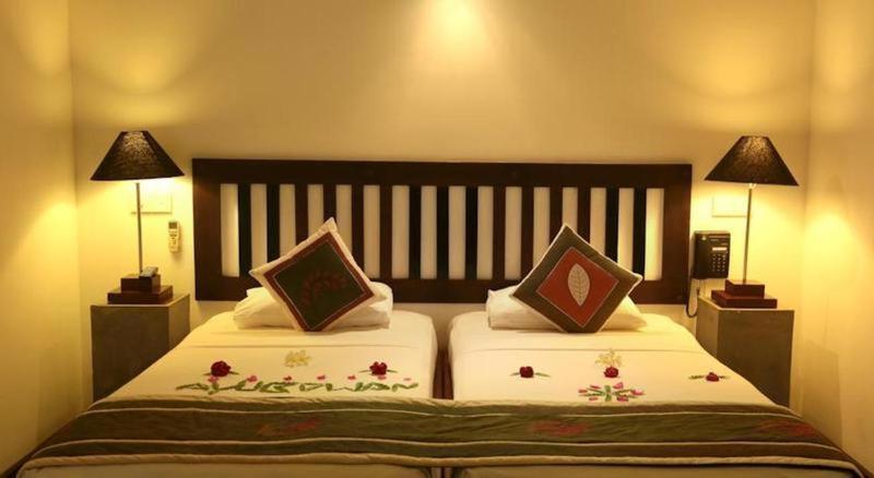 Kassapa Lions Rock Hotel Sigiriya Room photo