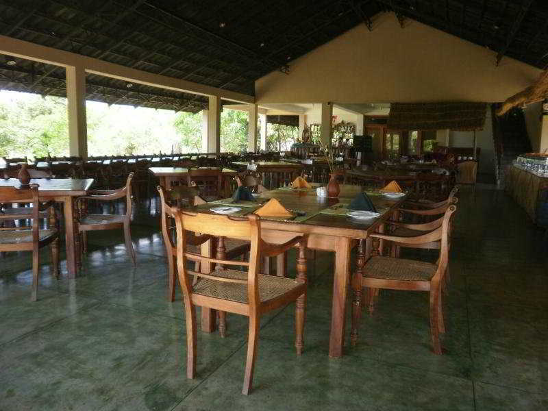 Kassapa Lions Rock Hotel Sigiriya Exterior photo